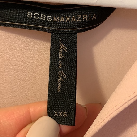 BCBG Max Azaria sleeveless blouse. Pink and black. Extra extra small. Long back - Picture 4 of 6
